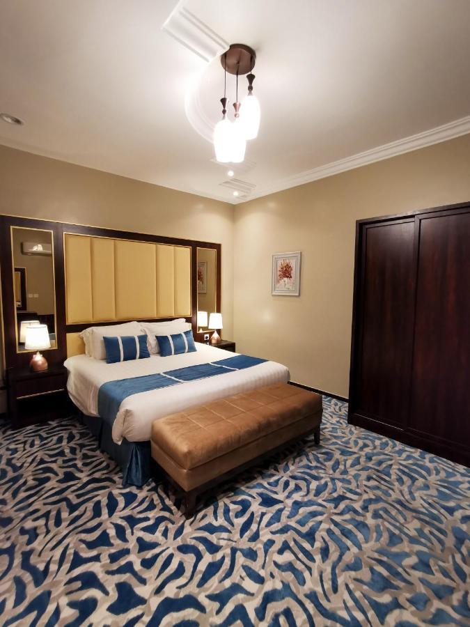 فندق كيان - Kyan Hotel คามิสมูชาอิท ภายนอก รูปภาพ
