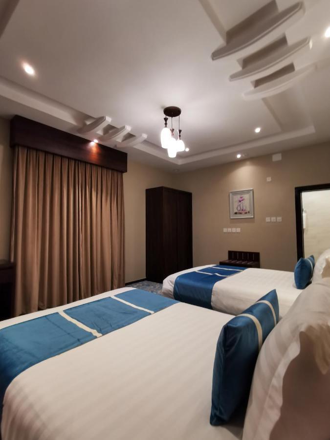 فندق كيان - Kyan Hotel คามิสมูชาอิท ภายนอก รูปภาพ