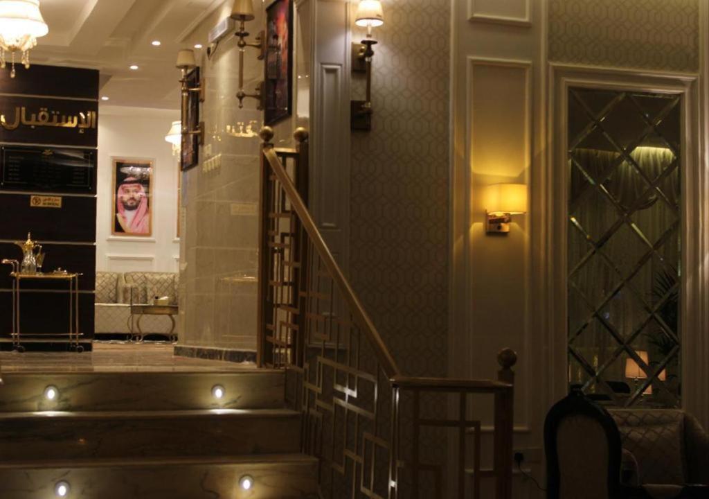 فندق كيان - Kyan Hotel คามิสมูชาอิท ภายนอก รูปภาพ