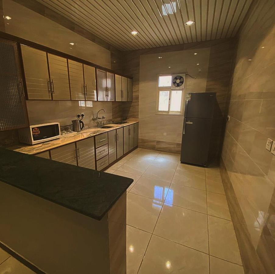 فندق كيان - Kyan Hotel คามิสมูชาอิท ภายนอก รูปภาพ